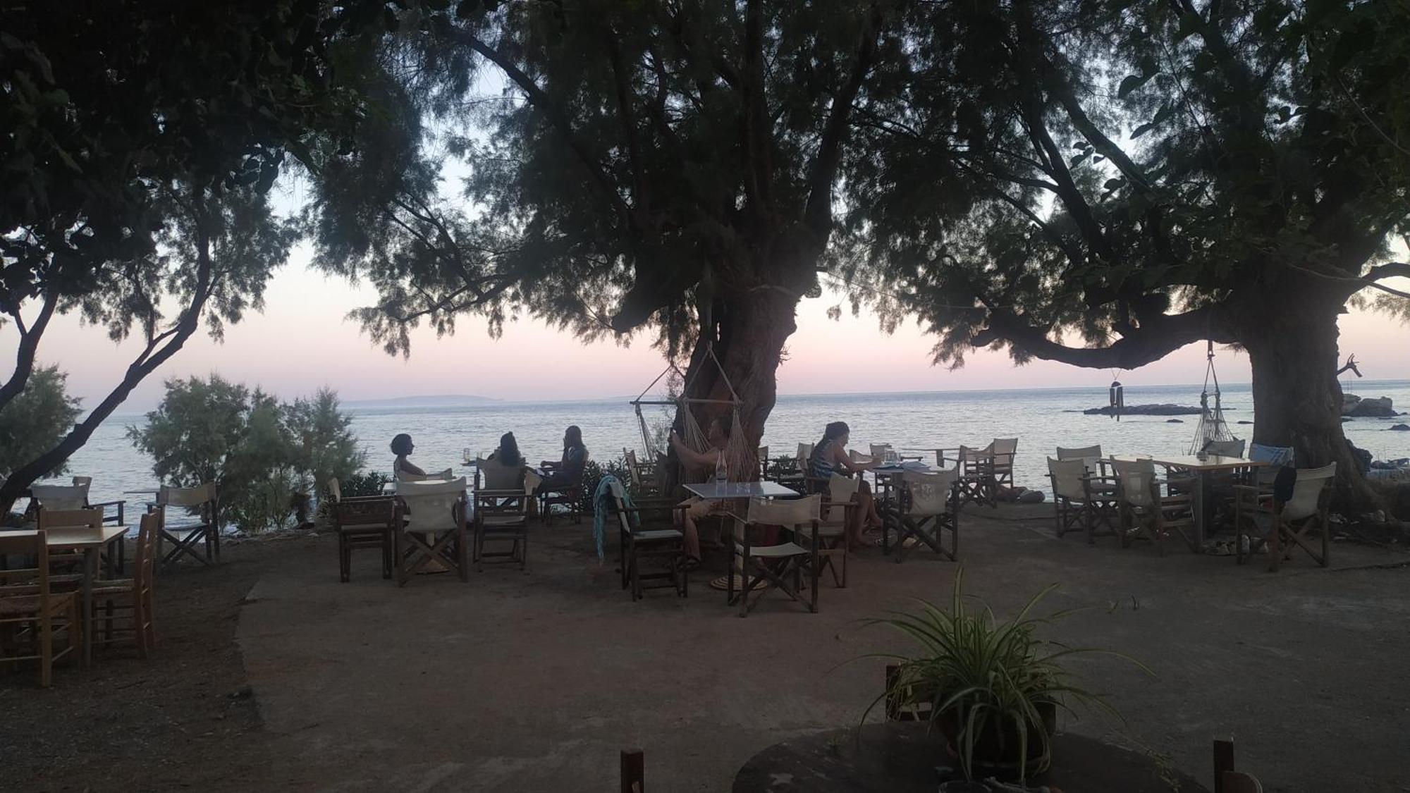 Georgoshouse Lykos Beach Sfakia Livaniana Exterior foto