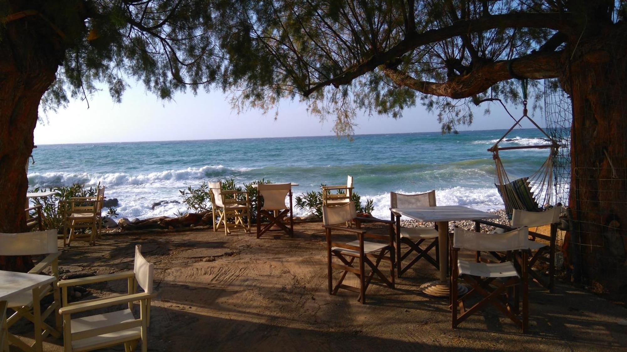 Georgoshouse Lykos Beach Sfakia Livaniana Exterior foto